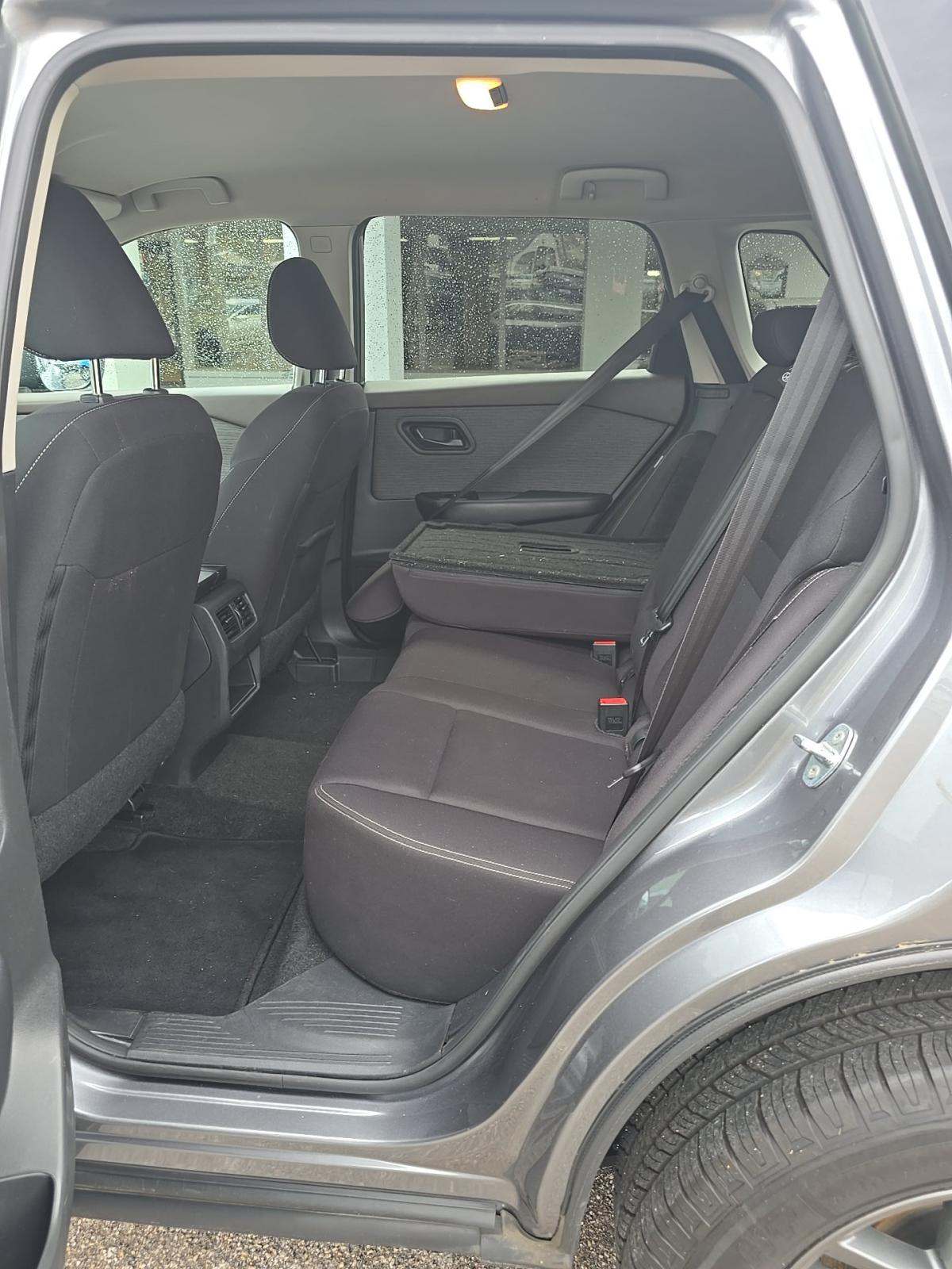 2023 Nissan Rogue S FWD