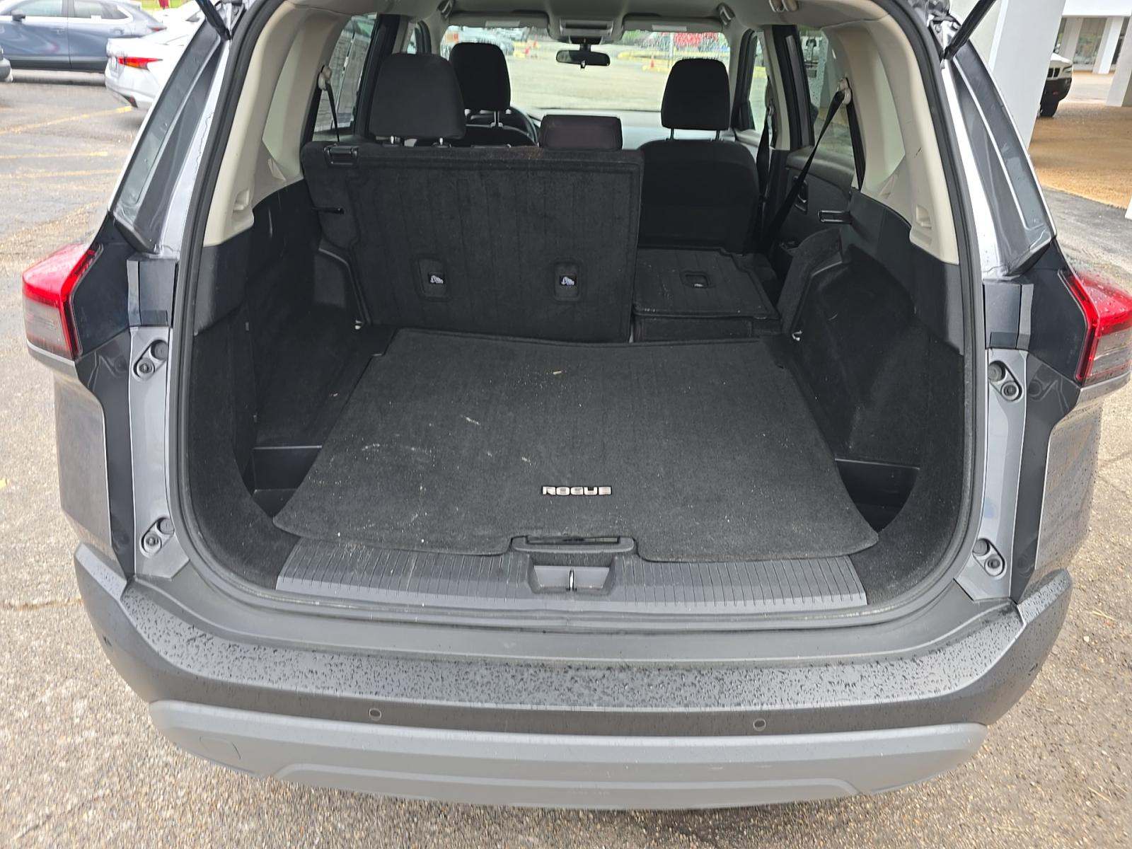 2023 Nissan Rogue S FWD