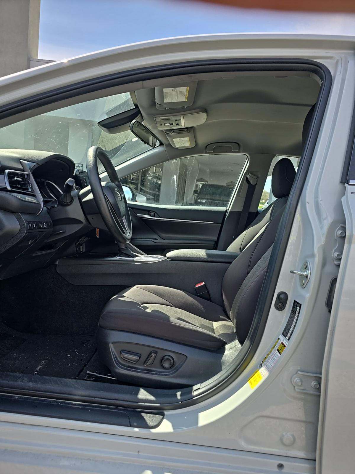 2023 Toyota Camry LE FWD