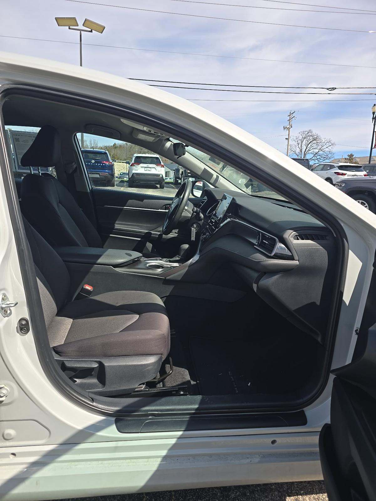 2023 Toyota Camry LE FWD