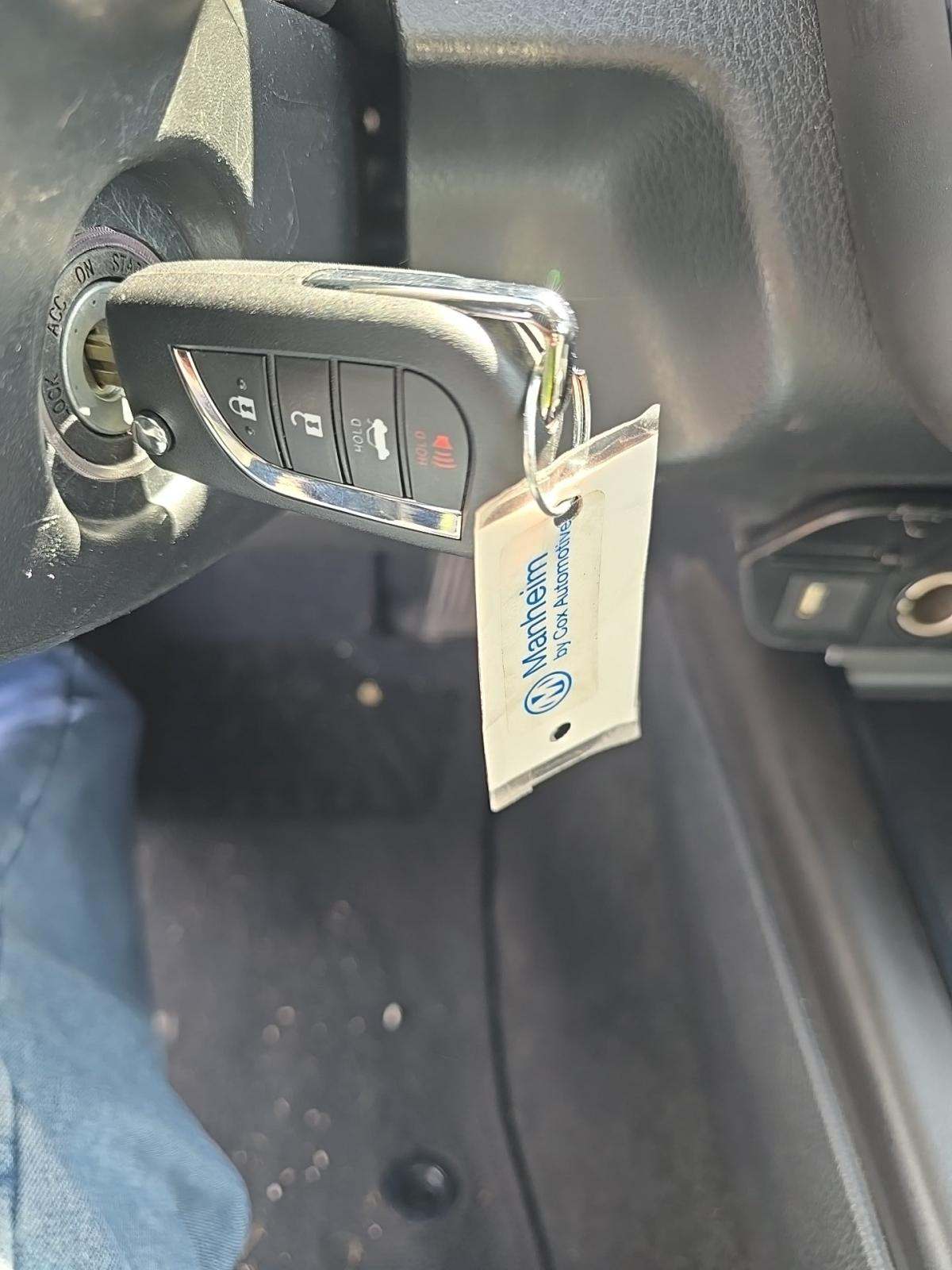 2023 Toyota Camry LE FWD