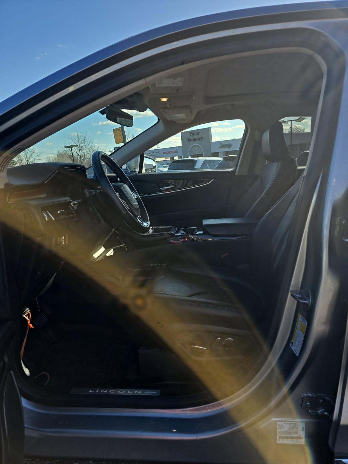 2022 Lincoln Nautilus Reserve AWD