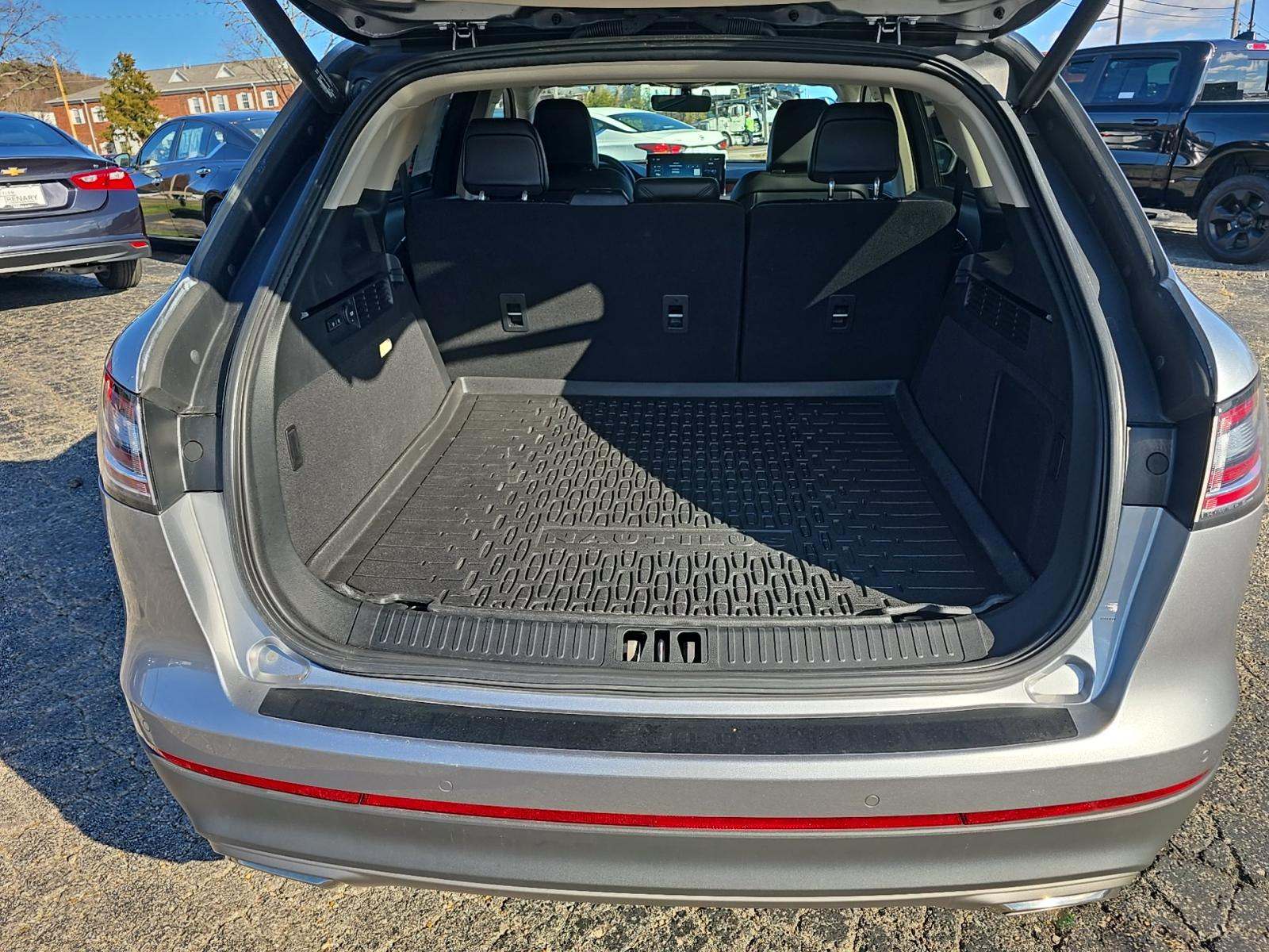 2022 Lincoln Nautilus Reserve AWD