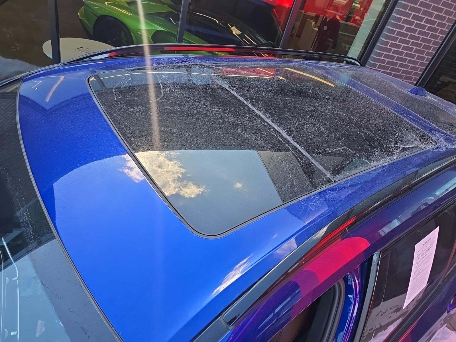 2023 BMW X7 M60i AWD