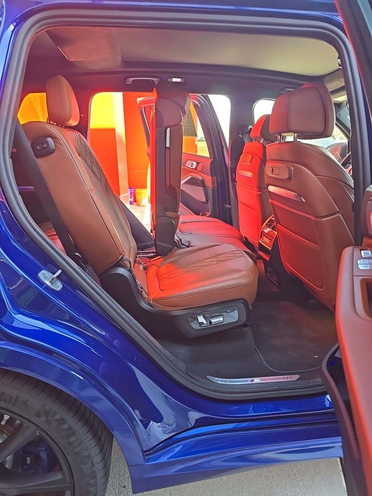 2023 BMW X7 M60i AWD