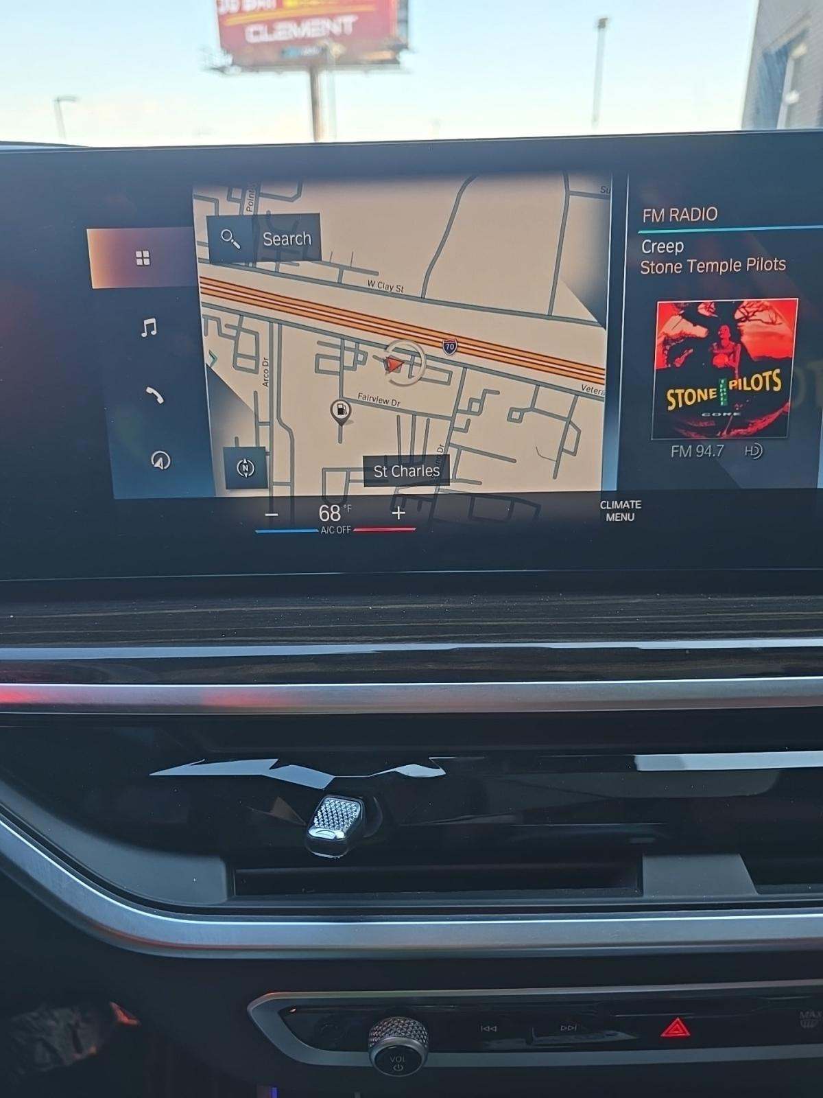 2023 BMW X7 M60i AWD