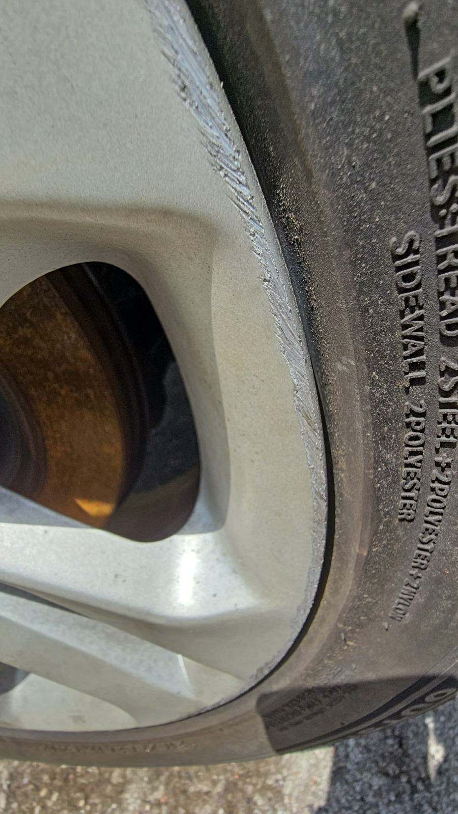 2013 Nissan JUKE S AWD