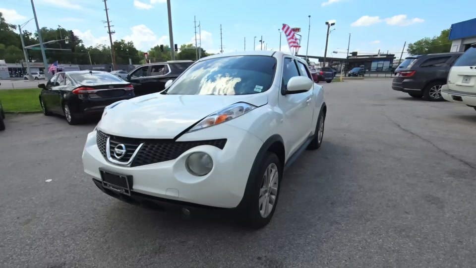 2013 Nissan JUKE S AWD