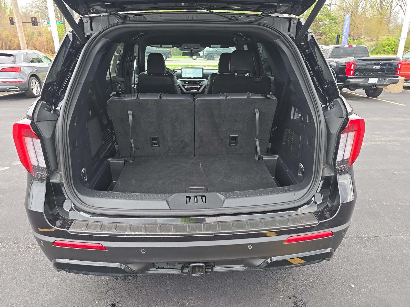 2025 Ford Explorer ST-Line AWD