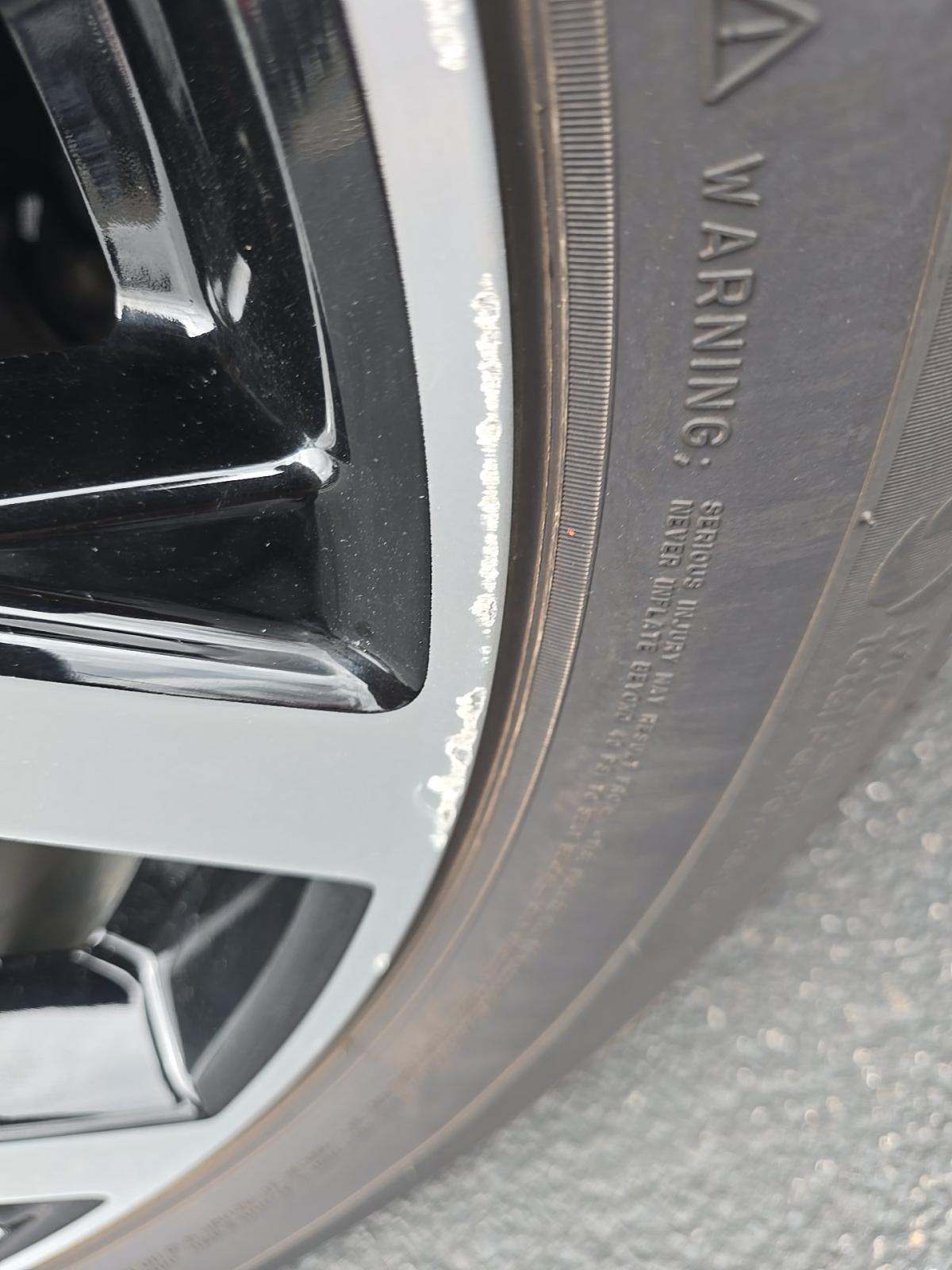 2025 Ford Explorer ST-Line AWD