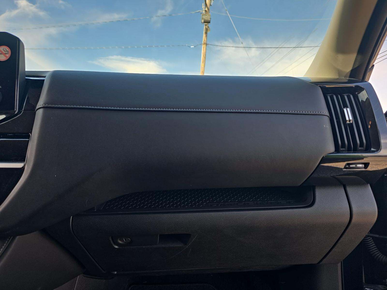 2025 Nissan Pathfinder SV FWD