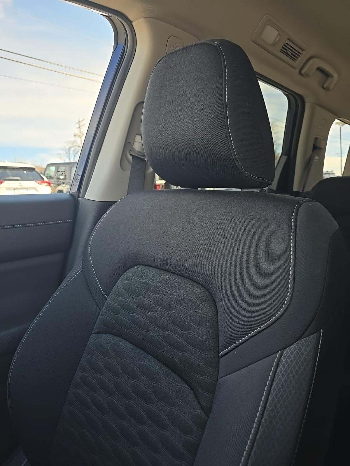 2025 Nissan Pathfinder SV FWD