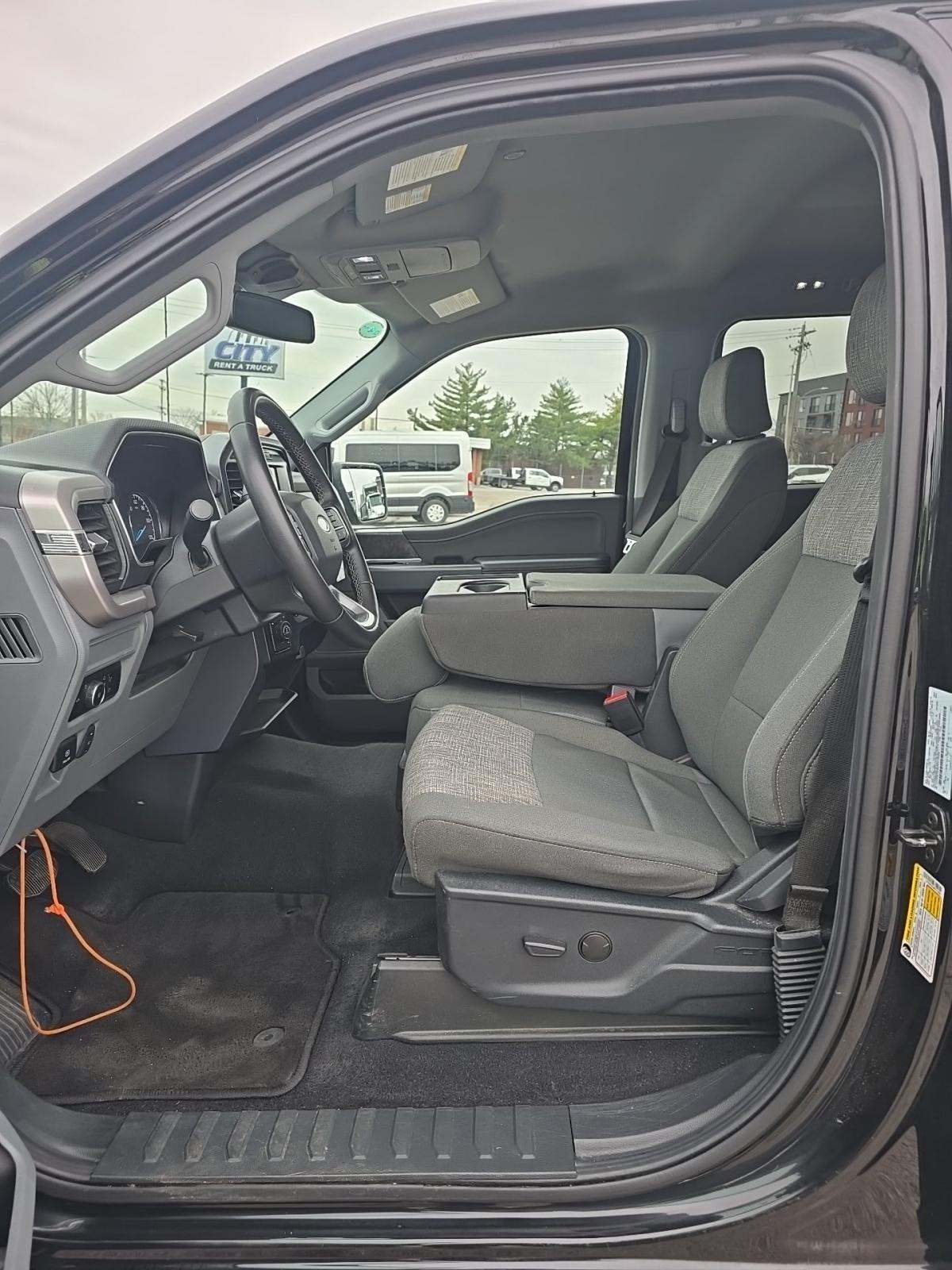 2023 Ford F-150 XLT AWD