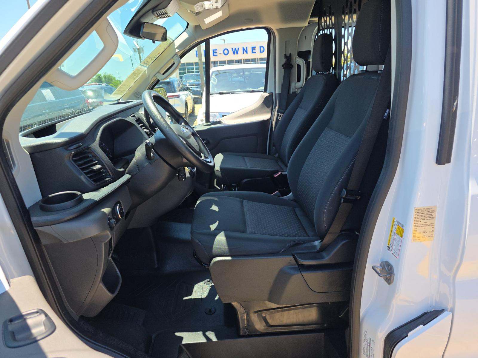 FORD TRANSIT 250 - 6