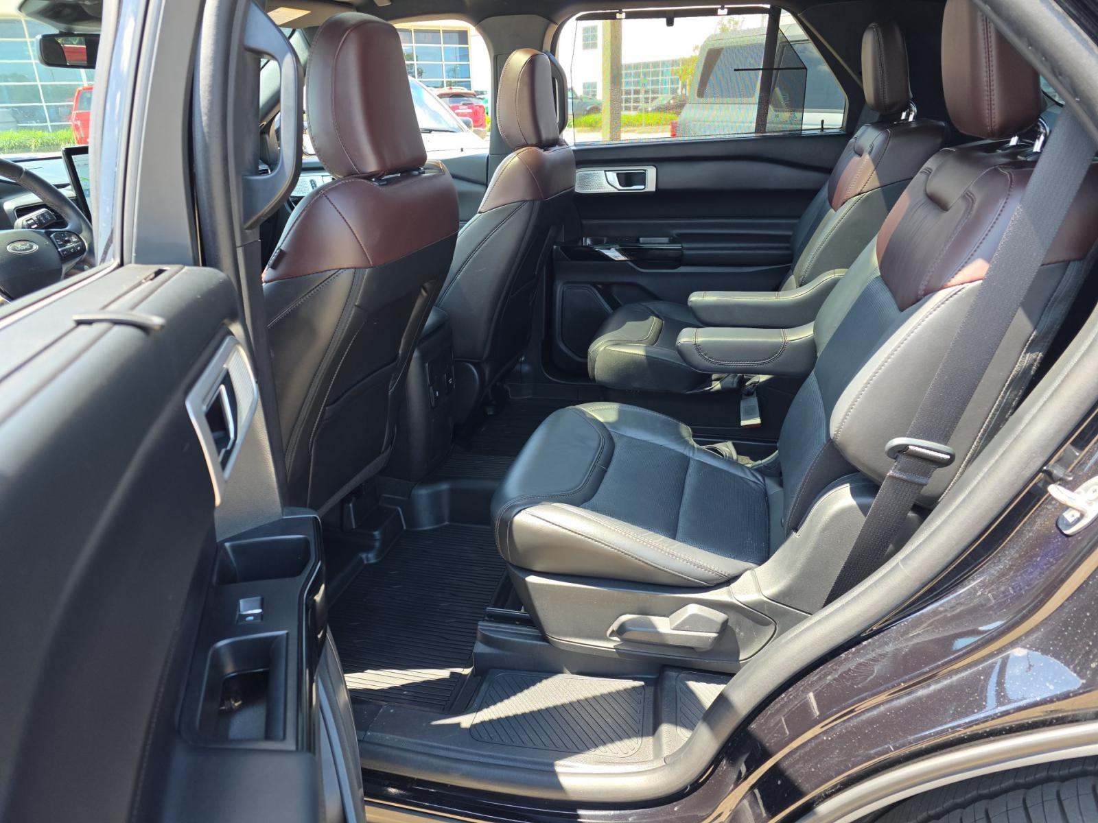 FORD EXPLORER - 9