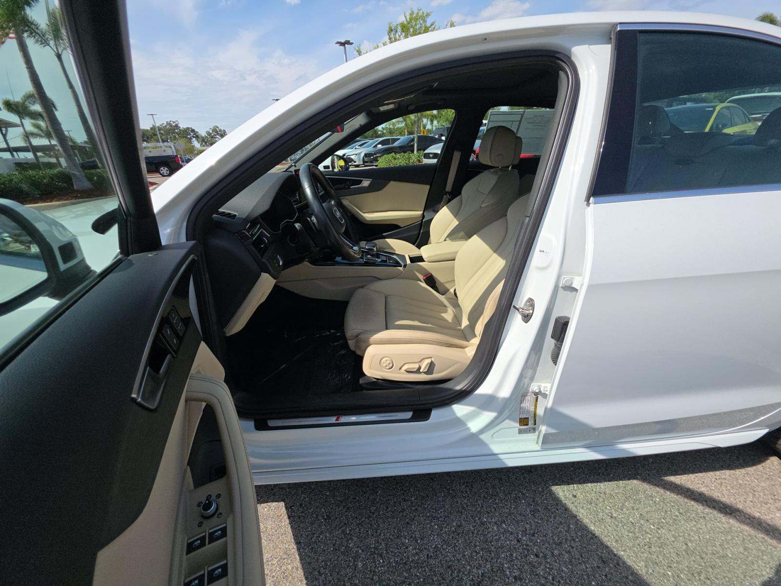 2023 Audi A4 S line Premium Plus AWD