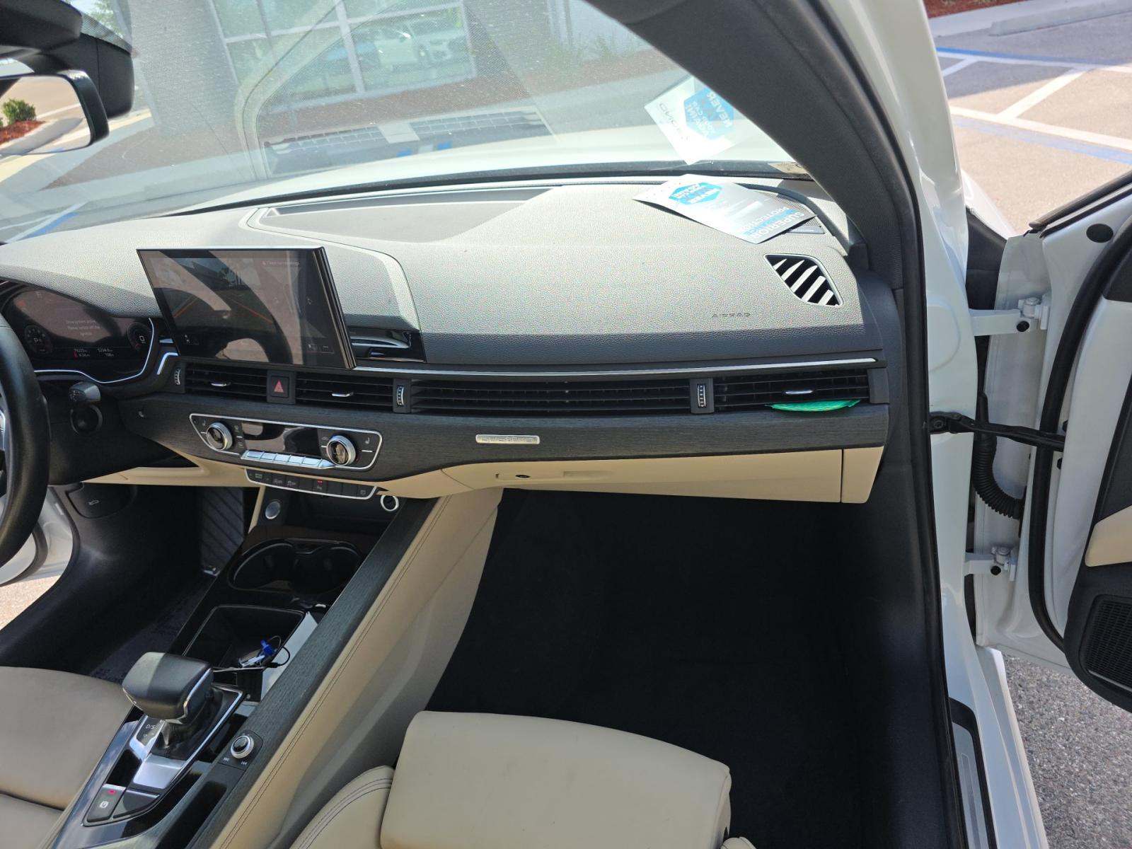2023 Audi A4 S line Premium Plus AWD
