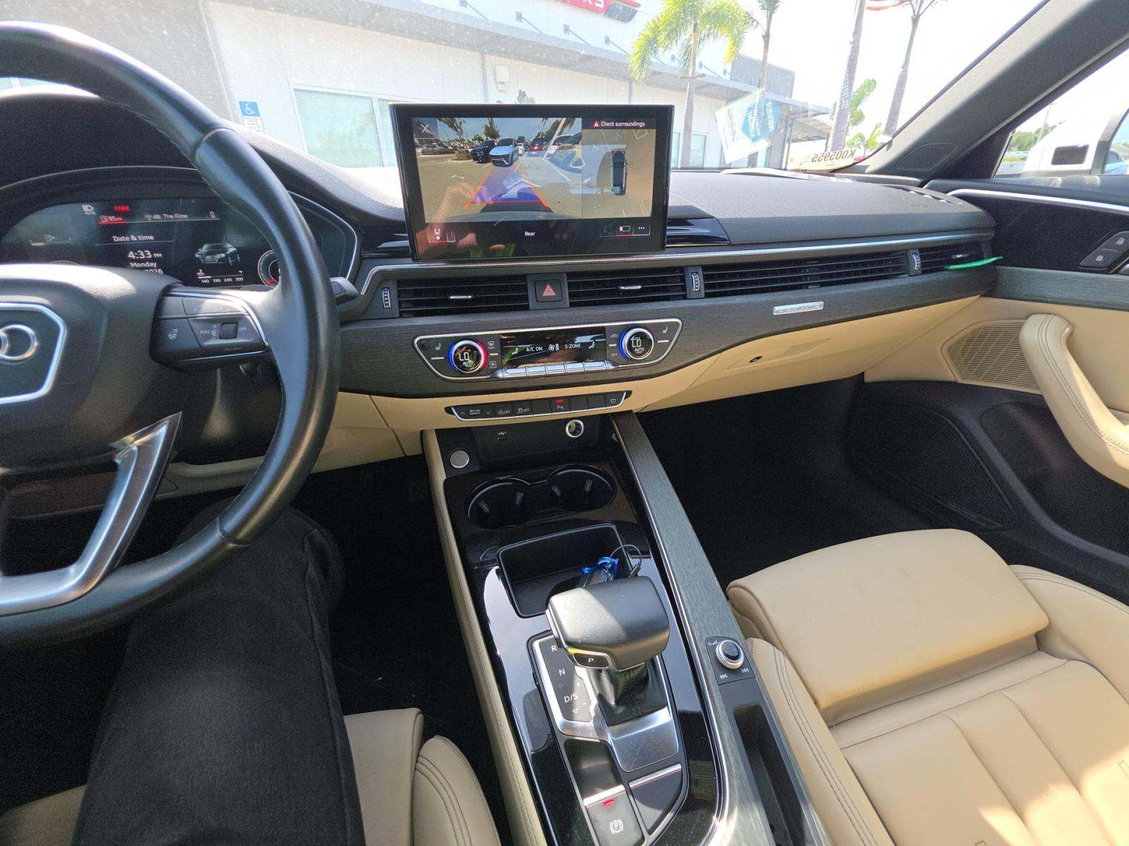 2023 Audi A4 S line Premium Plus AWD