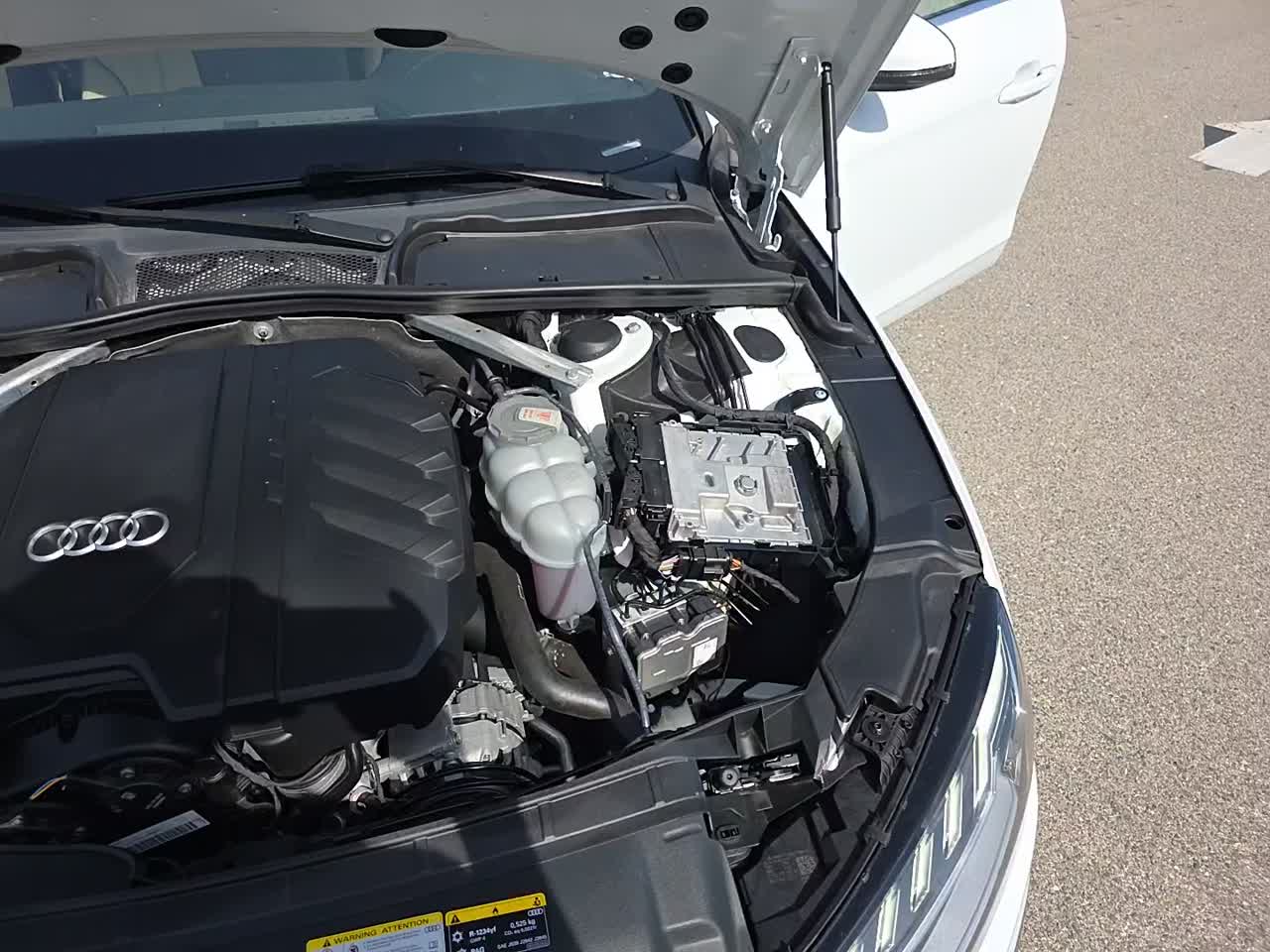 2023 Audi A4 S line Premium Plus AWD