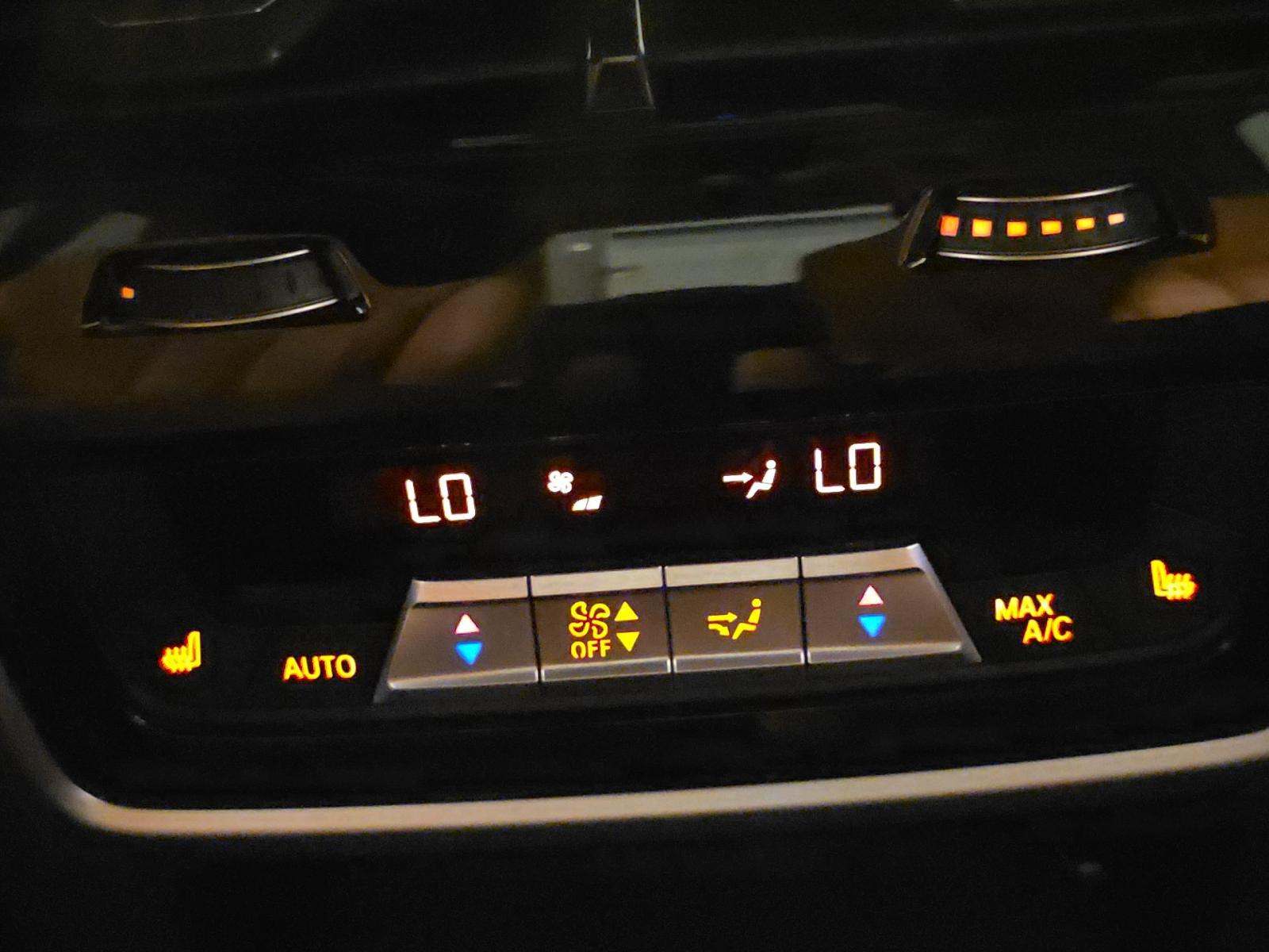2021 BMW X7 xDrive40i AWD