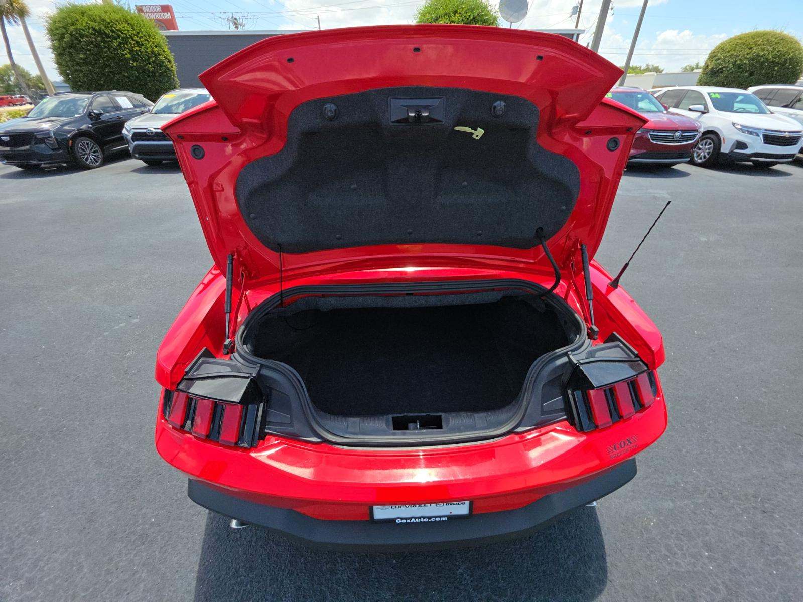 2024 Ford Mustang EcoBoost Premium RWD