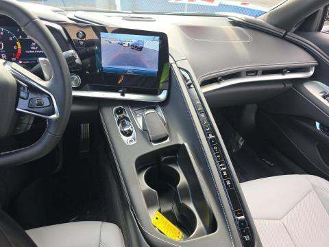 CHEVROLET STINGRAY - 10