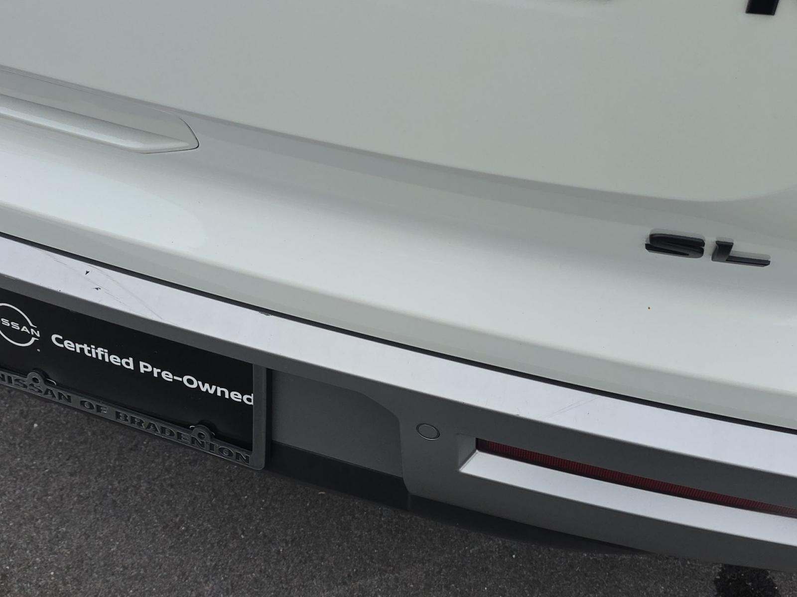 2023 Nissan Pathfinder SL FWD