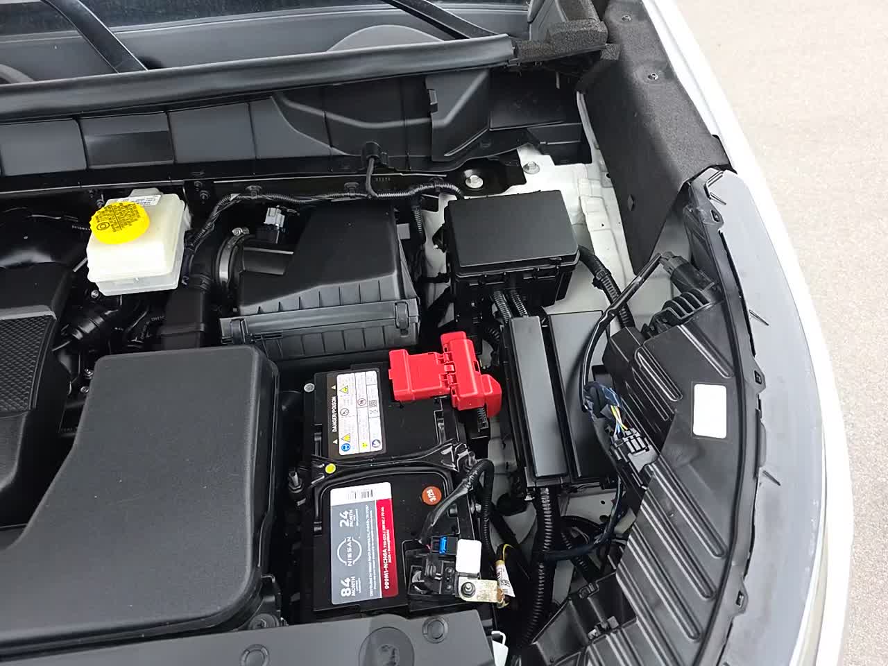 2023 Nissan Pathfinder SL FWD