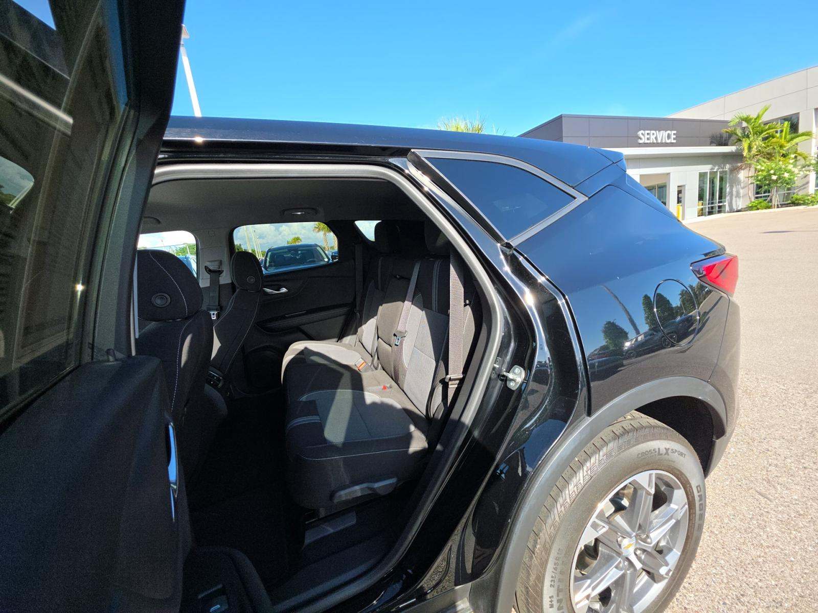 CHEVROLET BLAZER - 9
