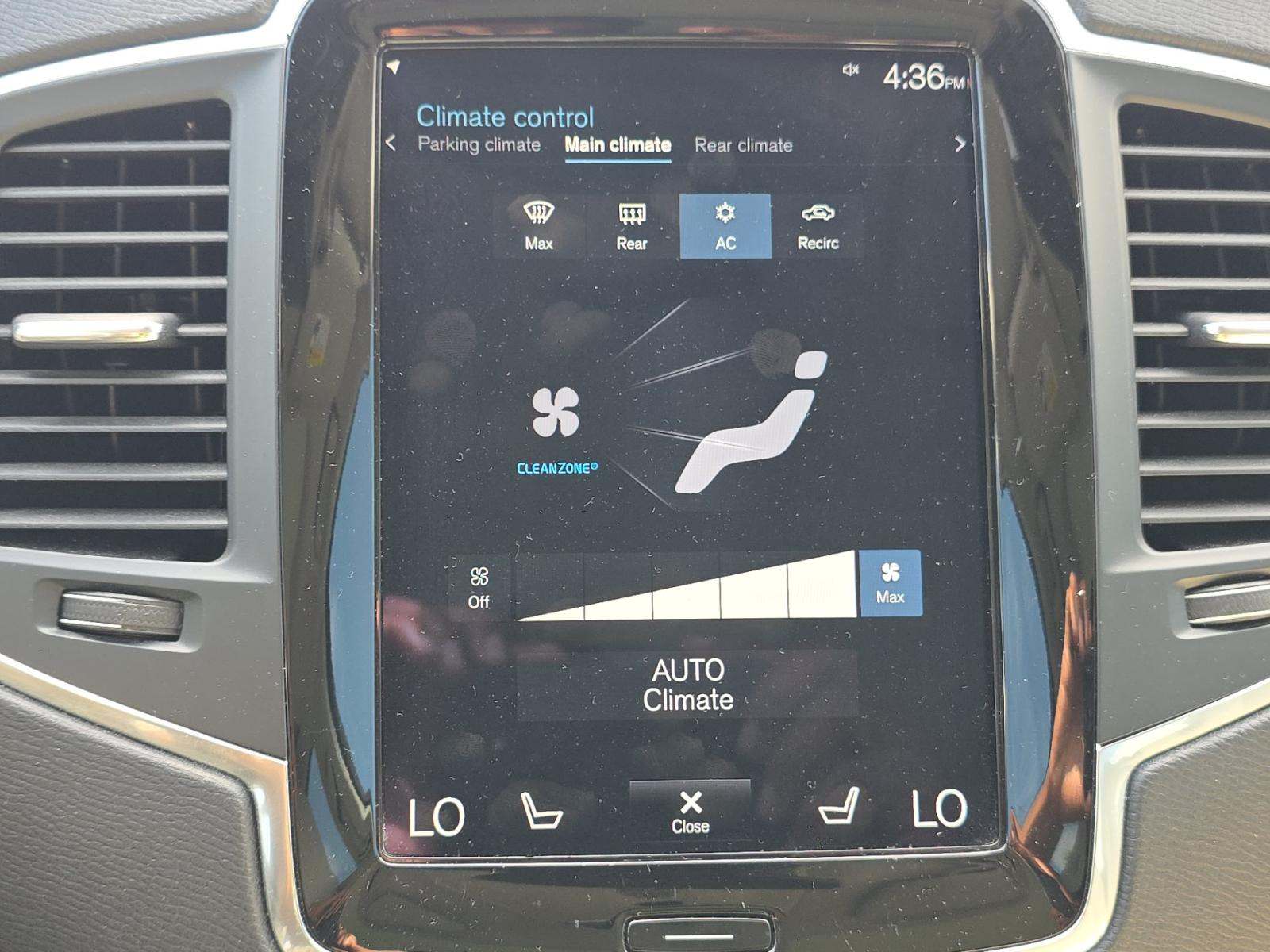 2021 Volvo XC90 T6 Momentum AWD