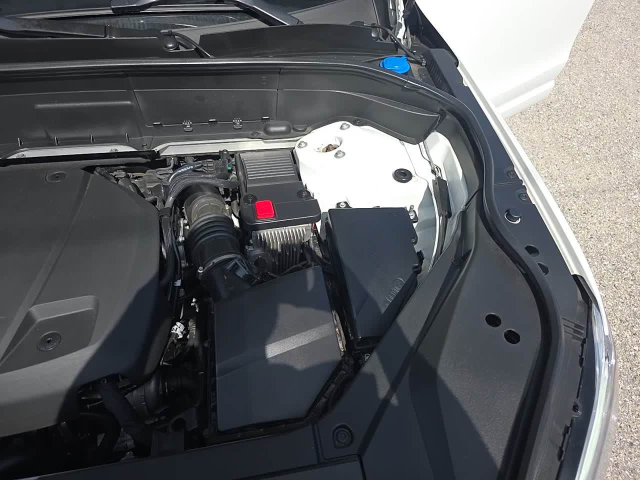 2021 Volvo XC90 T6 Momentum AWD