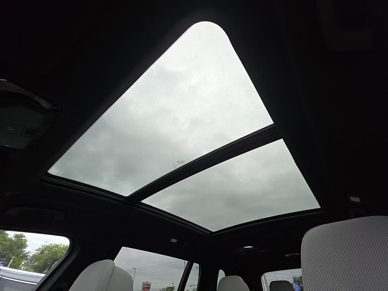 2025 BMW X7 xDrive40i AWD