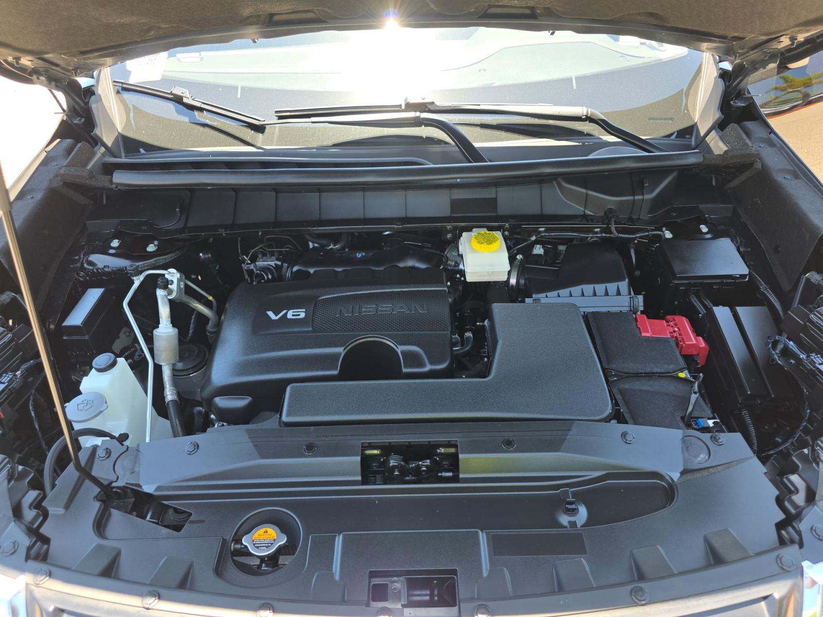 2023 Nissan Pathfinder SL FWD
