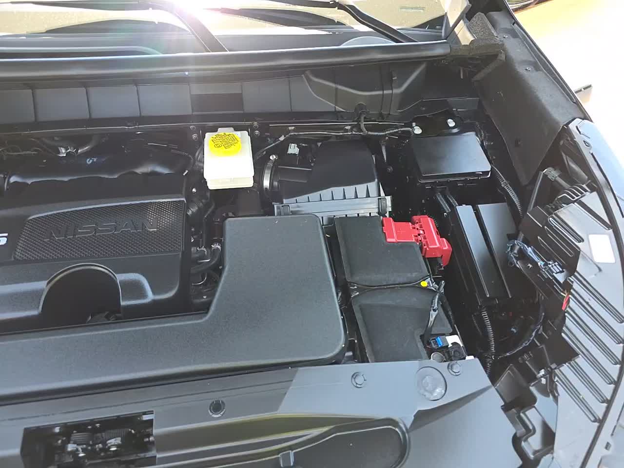 2023 Nissan Pathfinder SL FWD