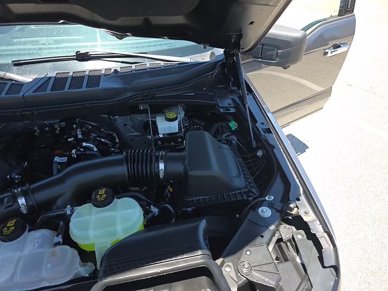 2024 Ford F-150 Hybrid XLT AWD