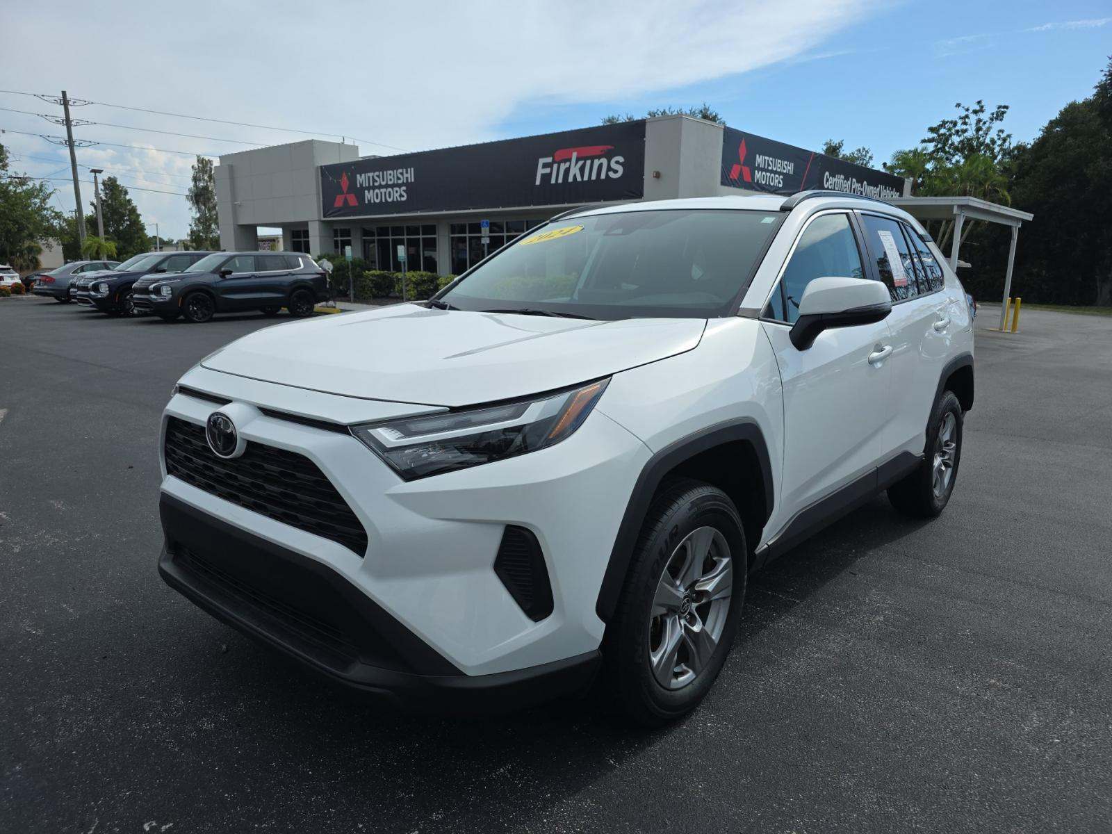 2024 Toyota RAV4 XLE FWD