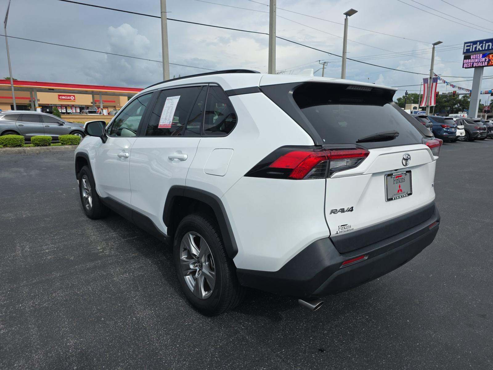 2024 Toyota RAV4 XLE FWD