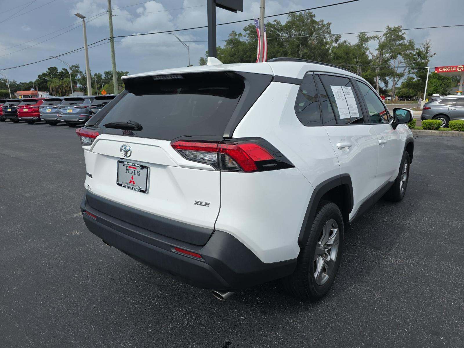 2024 Toyota RAV4 XLE FWD