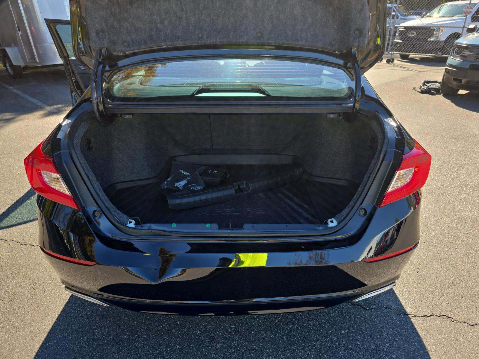 2022 Honda Accord Sport SE FWD