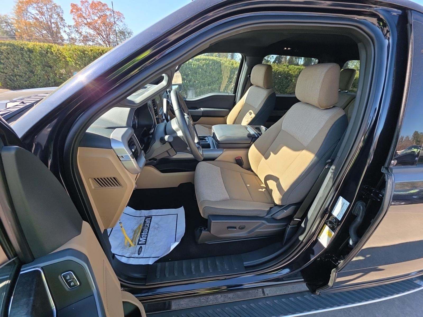 2023 Ford F-150 XLT RWD