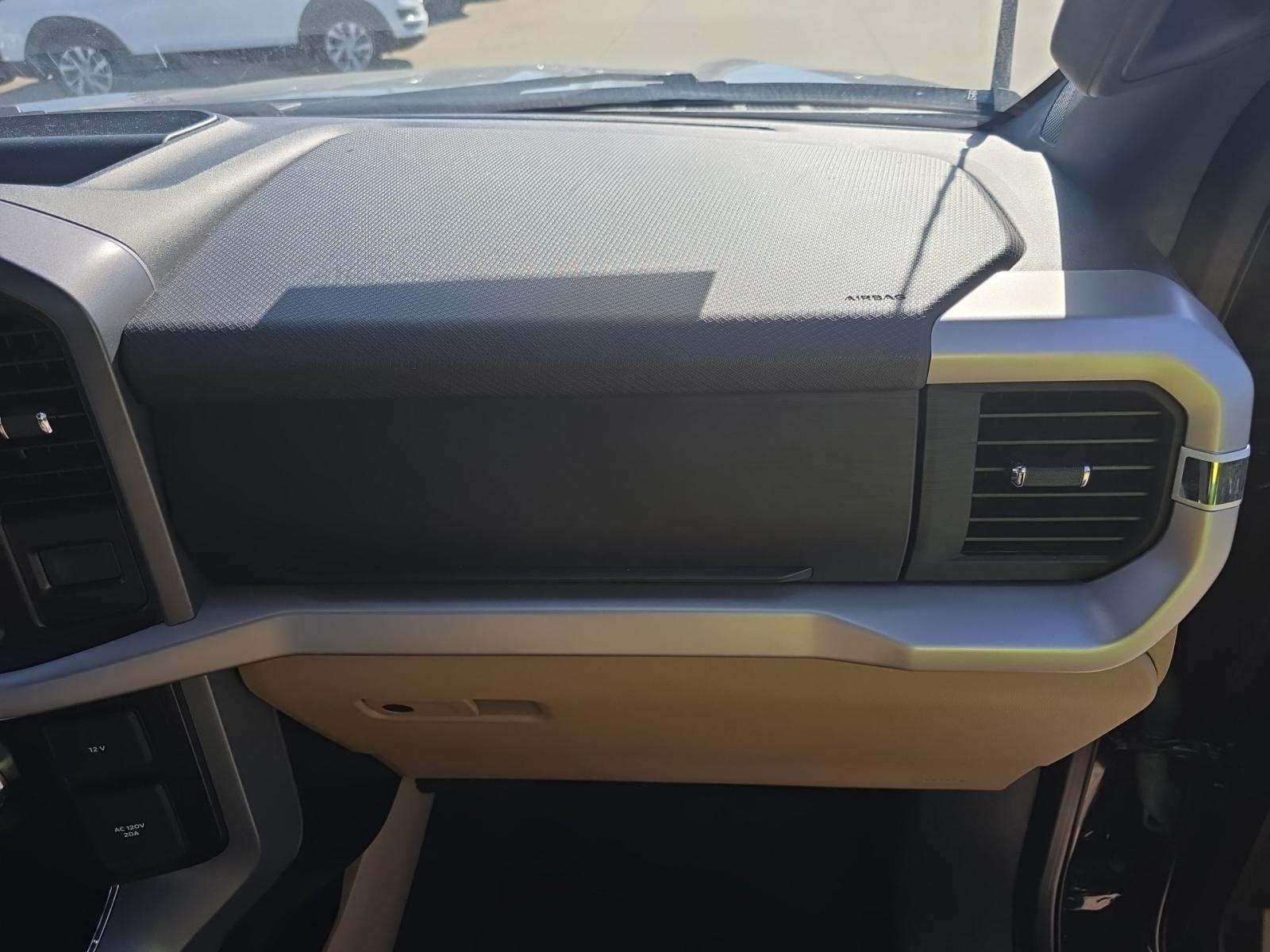 2023 Ford F-150 XLT RWD