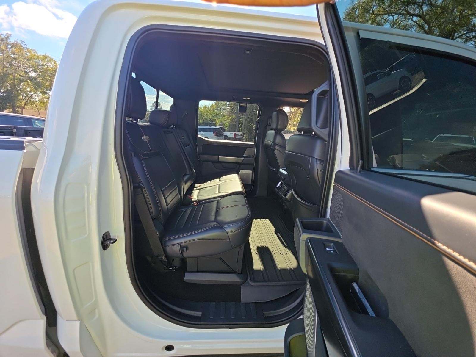 2022 Ford F-150 Platinum AWD