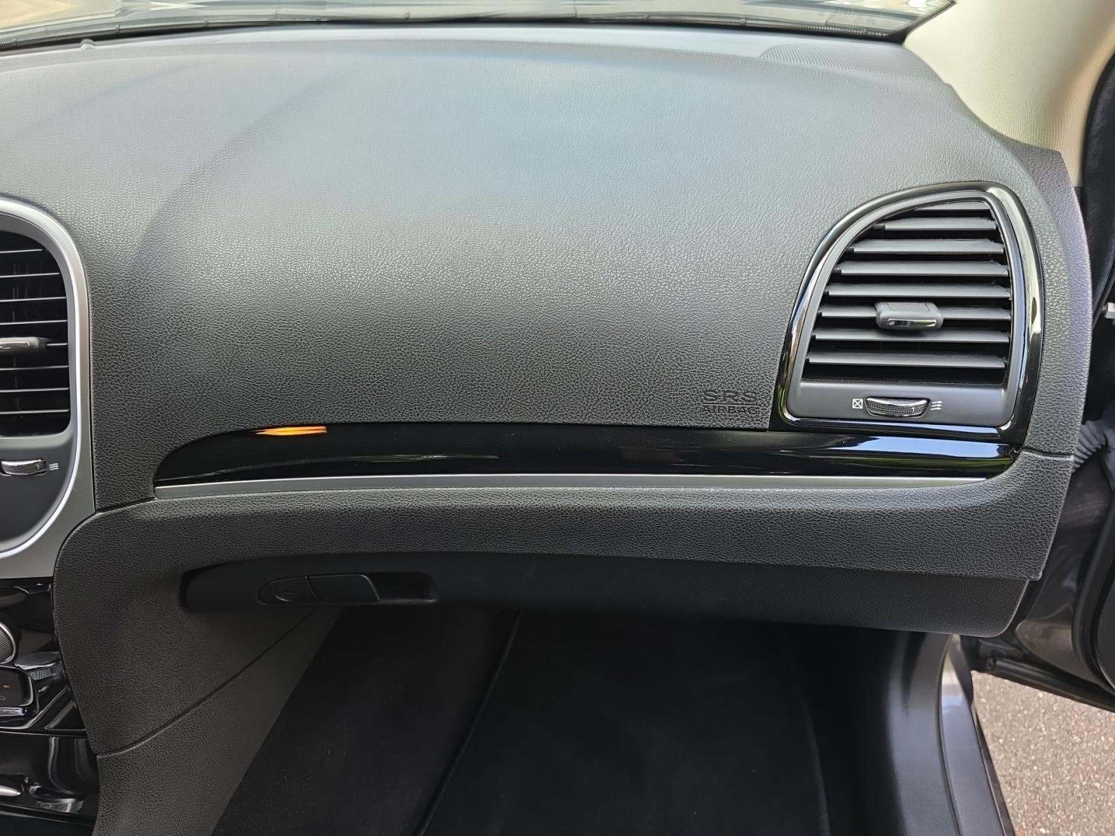 2023 Chrysler 300 Touring RWD