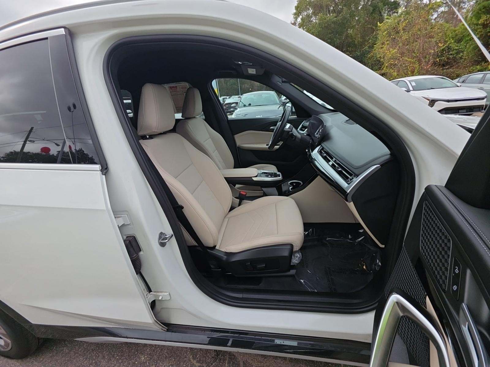 2023 BMW X1 xDrive28i AWD