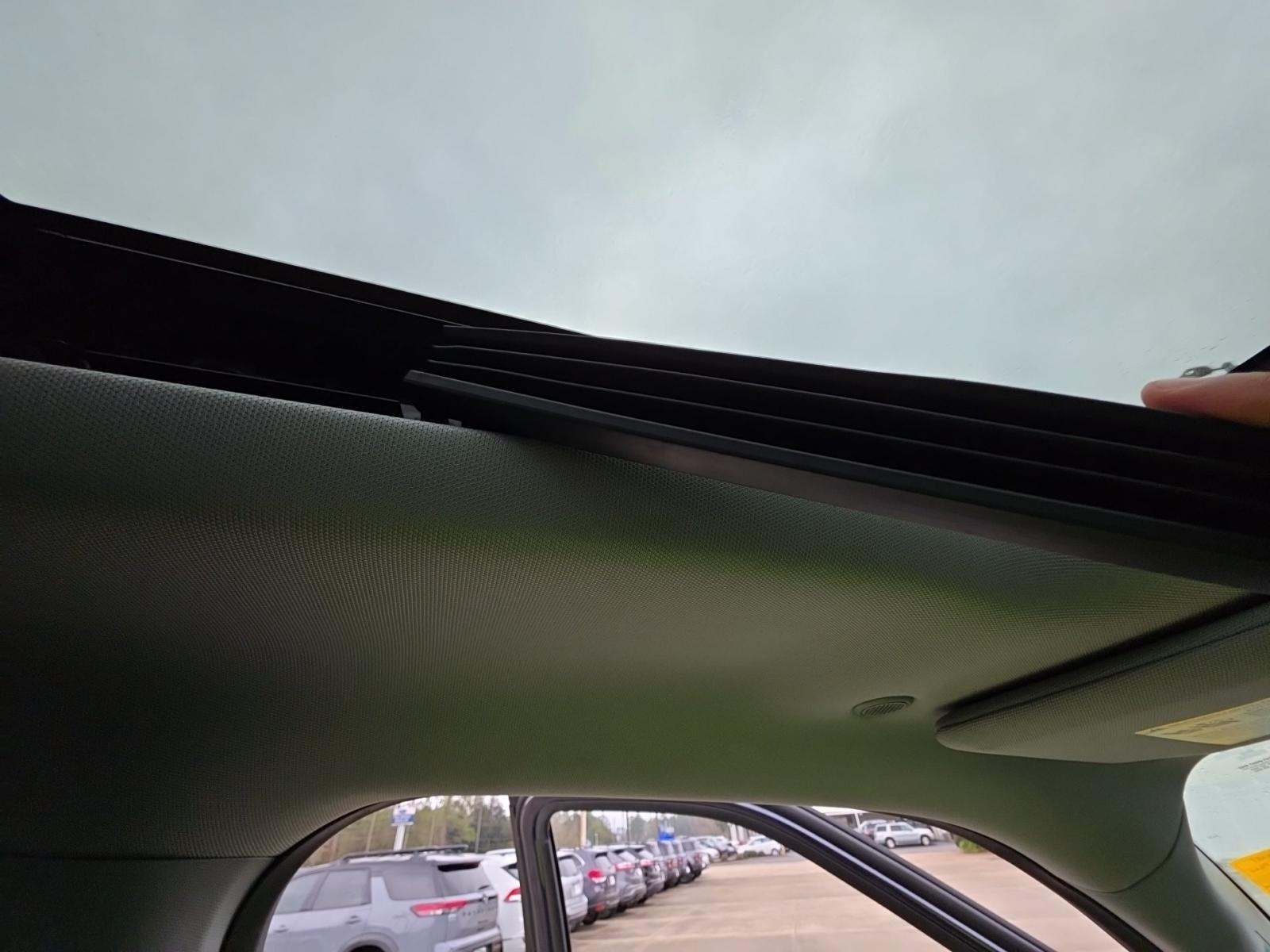 2022 Ford F-150 Lariat RWD