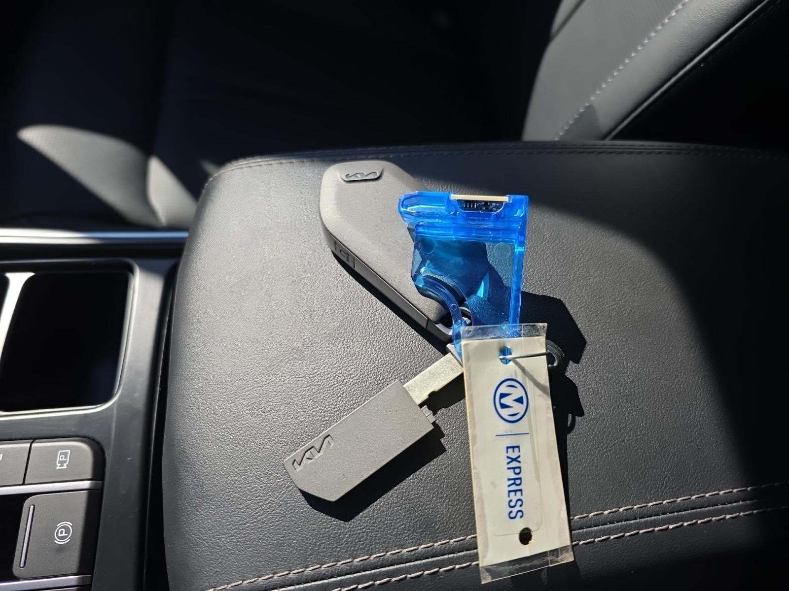 2025 Kia Sorento Hybrid EX FWD