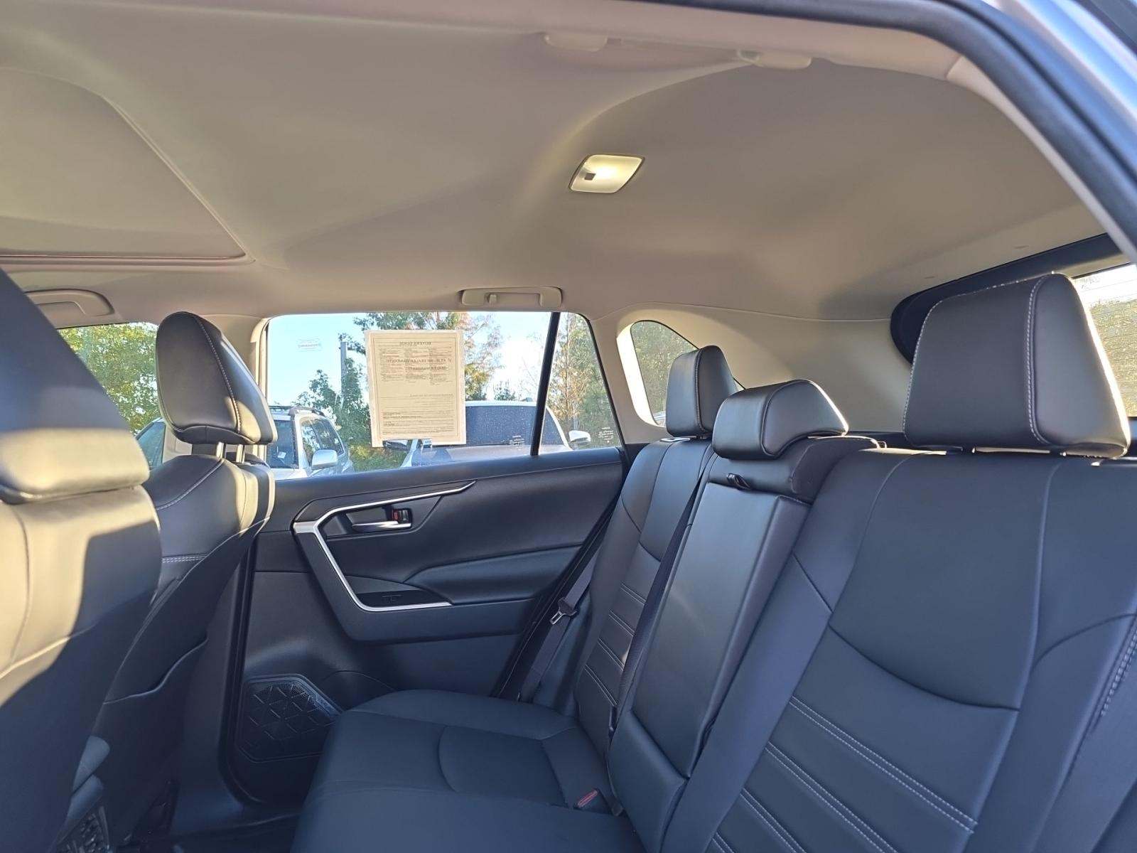 2023 Toyota RAV4 Hybrid XLE Premium AWD