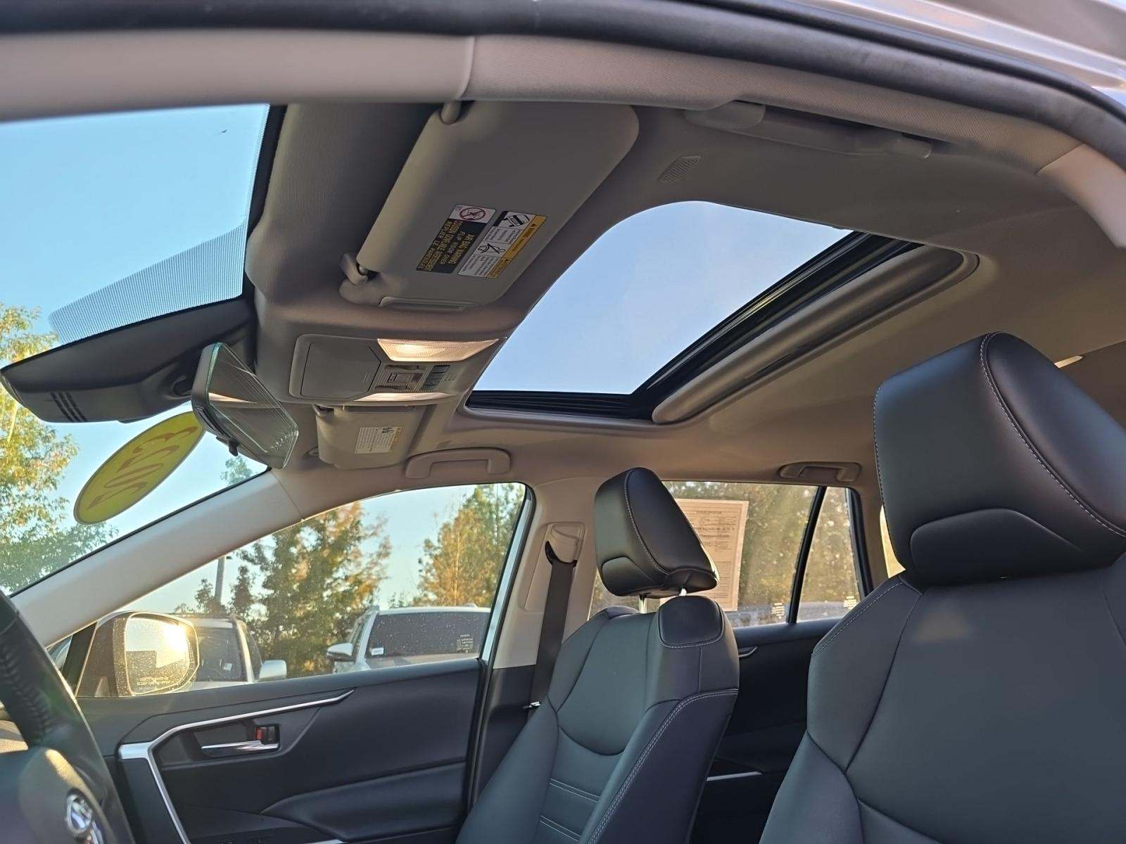 2023 Toyota RAV4 Hybrid XLE Premium AWD