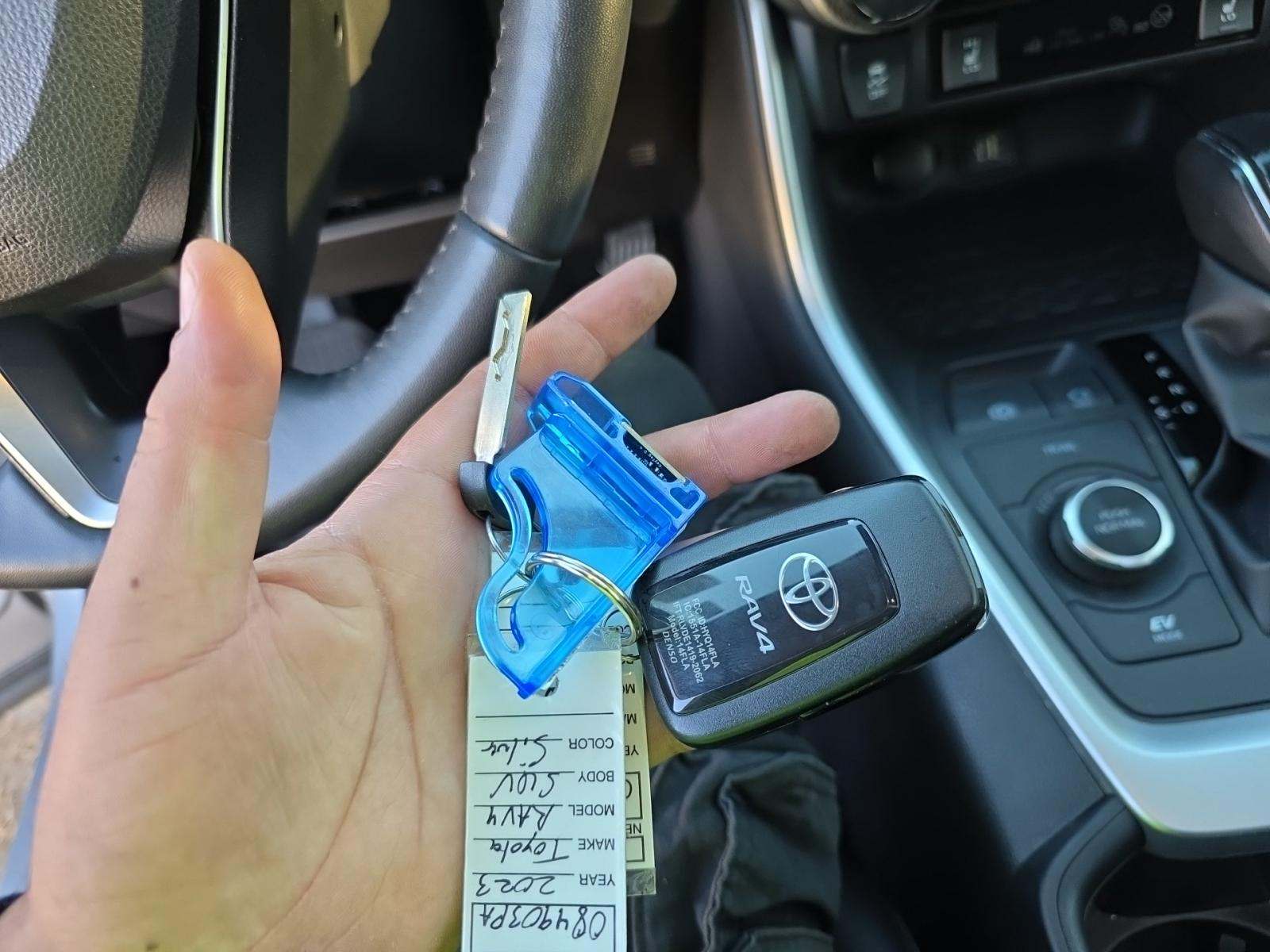 2023 Toyota RAV4 Hybrid XLE Premium AWD