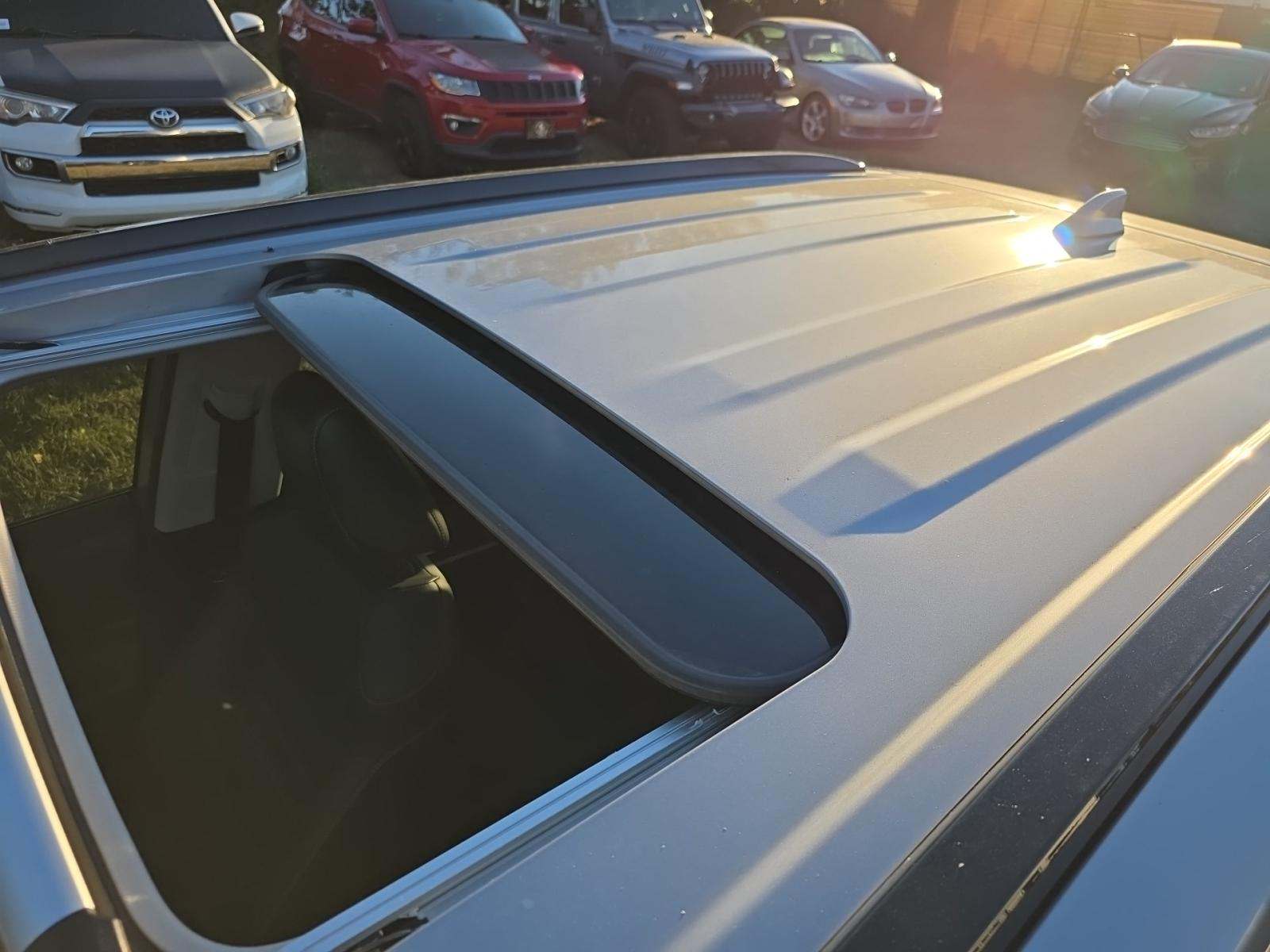 2023 Toyota RAV4 Hybrid XLE Premium AWD